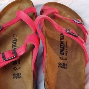 Birkenstock sandals, size 39/8 pink in color, never worn.